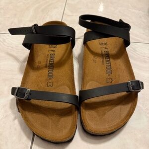 Birkenstock Yara Oiled Leather Slides